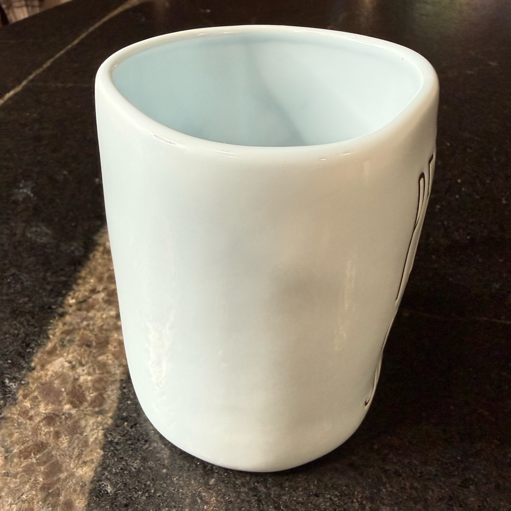 Set of 3 Rae Dunn Coffee Mugs – Valentine’s, St. Patrick’s & Easter - Picture 6 of 15